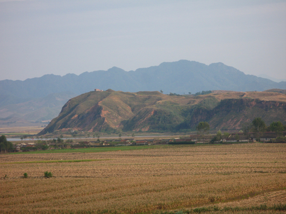 nkorea-as-see-from-the-easternmost-section-of-the-great-wall.jpg